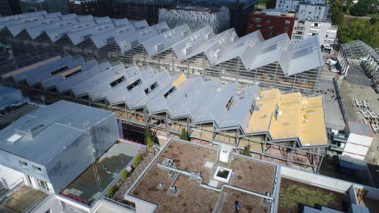 Suivi de chantier pour la société Isover sur l'Ile de Nantes. La halle 6 Alstom retrouve une deuxième jeunesse.