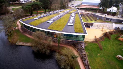 Prises de vue aérienne de la piscine de Savenay.