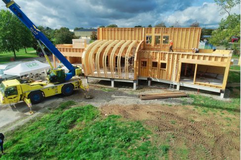 Prises de vues du nouveau restaurant en construction sur le quai de Nort sur Erdre.