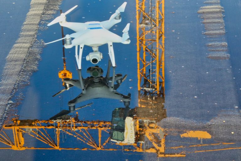 L'expérience suivi de chantier. Prises de vues par drones et suivi de chantiers par drone. L'expérience suivi de chantier par drone, prises de vues par drone