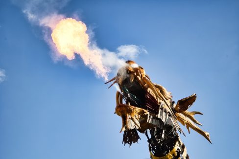 Tout feu tout flamme voici Long Ma qui revient après dix année d'absence.