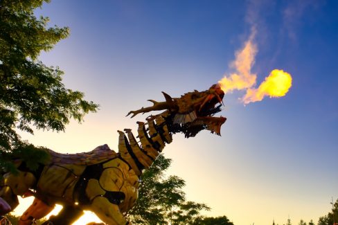 Long Ma crache une dernière fois le feu au parc des chantiers