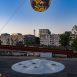 On va marcher sur la lune. Une aattractions permanantes du voygae à Nantes. Le revêtement vient tout juste d'être refait par la société Sportingsols.