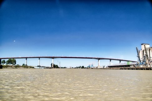 Prises de vue du Pont de Cheviré à bord du Passe-Partout.