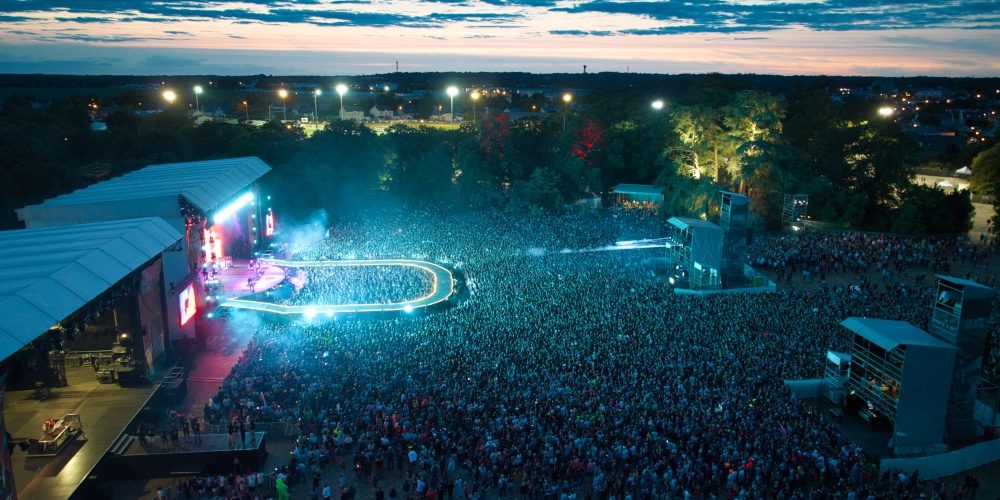 Drone-Olao-J1-2_0358-web2 Ciel bleu et scène bleue pour cette nouvelle édition de la Nuit de L'Erdre