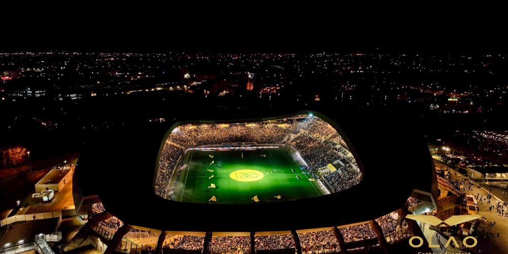 La Beaujoire La Beaujoire est pleine comme un oeuf pour la réception du match de football entre Nantes et le PSG. Prestation Photo/vidéo par drone